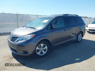 2012 Toyota Sienna LE AAS with VIN 5TDKK3DC8CS269924, listed as a IAAI auction lot 41764722 with 176,968 mi miles. Bid and sale history available at carsss.com. Image 17.