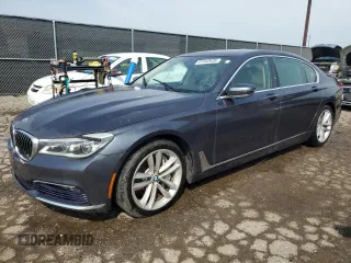 2016 BMW 7 Series 750i xDrive z VIN WBA7F2C57GG419851, wystawiony jako Copart lot #61442935 z przebiegiem 95 634 mil mil oraz Czysty tytuł • Clean title. Historia ofert i sprzedaży dostępna na DreamBid. Obrazek 1.