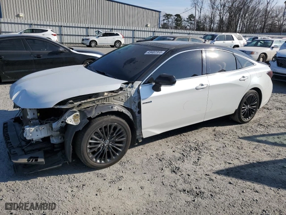 2019 Toyota Avalon Hybrid Limited with VIN 4T1B21FB9KU006159, listed as a Copart auction lot 43402355 with 129,787 mi miles and Salvage Title. Bid and sale history available at carsss.com. Image 1.