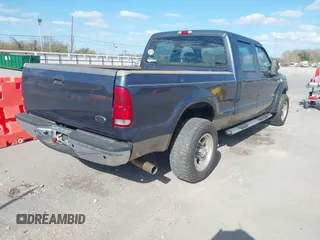 2006 Ford Super Duty F-250 XL with VIN 1FTSW20P66EA66502, listed as a IAAI auction lot 41796411 with 1 mi miles. Bid and sale history available at carsss.com. Image 4.