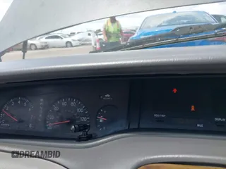 2004 Toyota Avalon XL z VIN 4T1BF28B74U385110, wystawiony jako IAAI lot #42360699 z przebiegiem 287 519 mil mil oraz . Historia ofert i sprzedaży dostępna na DreamBid. Obrazek 7.