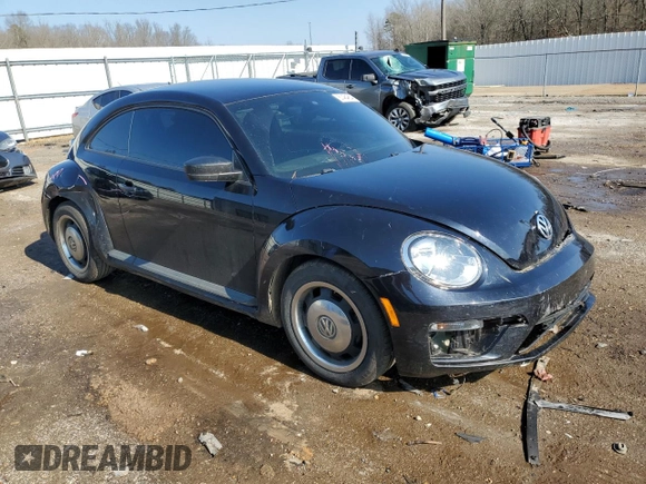 2017 Volkswagen Beetle Fleet z VIN 3VWF17AT7HM615904, wystawiony jako Copart lot #87484854 z przebiegiem 103 986 mil mil oraz Szkoda całkowita • Salvage title. Historia ofert i sprzedaży dostępna na DreamBid. Obrazek 4.