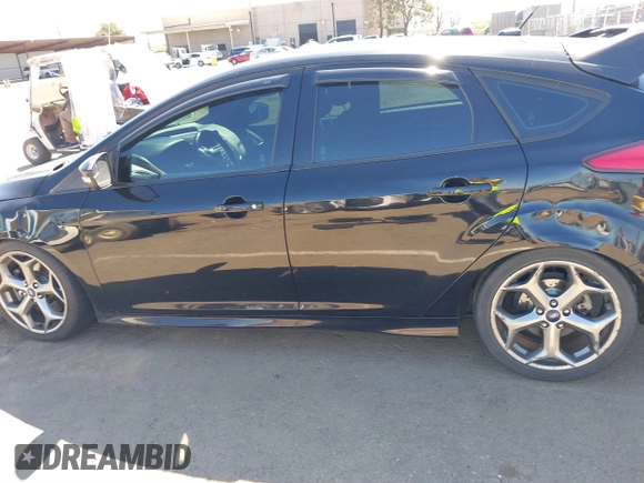 2017 Ford Focus ST with VIN 1FADP3L91HL223141, listed as a IAAI auction lot 41884641 with 129,476 mi miles and . Bid and sale history available at carsss.com. Image 14.