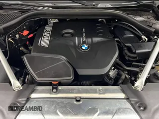 2019 BMW X4 xDrive30i z VIN 5UXUJ3C58KLG54108, wystawiony jako Copart lot #58958775 z przebiegiem 80 171 mil mil oraz Tytuł czysty. Historia ofert i sprzedaży dostępna na DreamBid. Obrazek 7.