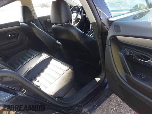 2012 Volkswagen CC Sport with VIN WVWMN7AN3CE500036, listed as a IAAI auction lot 42032040 with Not provided miles and . Bid and sale history available at DreamBid. Image 8.