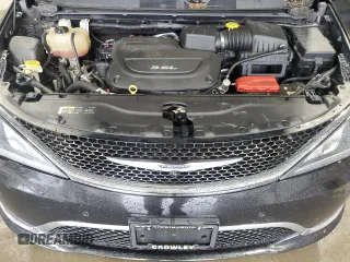 2017 Chrysler Pacifica Limited with VIN 2C4RC1GG8HR644659, listed as a Copart auction lot 60239555 with 94,311 mi miles and Salvage title. Bid and sale history available at DreamBid. Image 12.