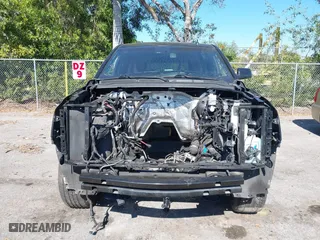 2015 Cadillac Escalade Premium with VIN 1GYS4CKJ2FR221778, listed as a IAAI auction lot 41041208 with 1 mi miles. Bid and sale history available at carsss.com. Image 12.