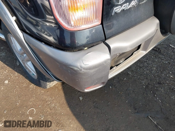 2003 Toyota RAV4 z VIN JTEGH20VX30083886, wystawiony jako IAAI lot #42473716 z przebiegiem 253 307 mil mil oraz . Historia ofert i sprzedaży dostępna na DreamBid. Obrazek 6.