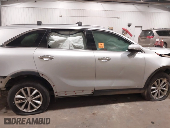 2016 Kia Sorento LX with VIN 5XYPGDA34GG024347, listed as a IAAI auction lot 41140143 with 248,793 mi miles and . Bid and sale history available at DreamBid. Image 13.