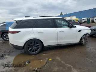 2024 Land Rover Range Rover Sport SE with VIN SAL1P9EU0RA189202, listed as a Copart auction lot 50733475 with 6,071 mi miles and Clean Title. Bid and sale history available at carsss.com. Image 3.