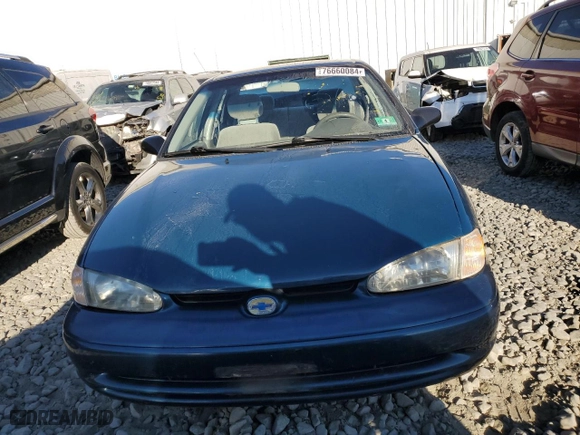 1999 Chevrolet Prizm with VIN 1Y1SK5284XZ432790, listed as a Copart auction lot 76660084 with 130,589 mi miles and Salvage Title. Bid and sale history available at carsss.com. Image 5.