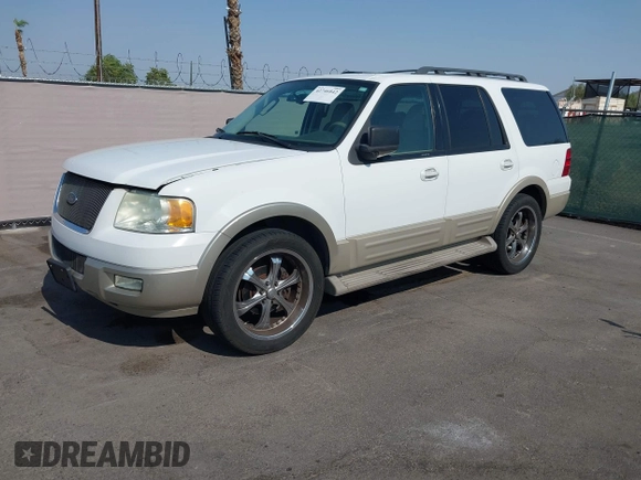 2005 Ford Expedition Eddie Bauer с VIN 1FMPU17525LA11027, выставлен на аукционе IAAI как лот 42746842 с пробегом 220 389 миль миль и . История ставок и продаж доступна на DreamBid. Изображение 2.