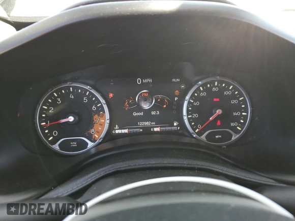 2015 Jeep Renegade Limited z VIN ZACCJADT5FPB20058, wystawiony jako Copart lot #60619395 z przebiegiem 122 982 mil mil oraz Szkoda całkowita • Salvage title. Historia ofert i sprzedaży dostępna na DreamBid. Obrazek 9.