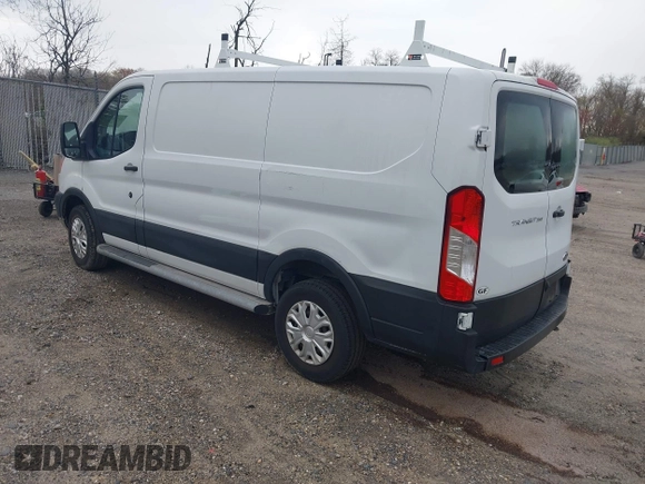 2019 Ford Transit z VIN 1FTYR1ZM4KKB00758, wystawiony jako IAAI lot #42006896 z przebiegiem 67 270 mil mil oraz . Historia ofert i sprzedaży dostępna na DreamBid. Obrazek 3.