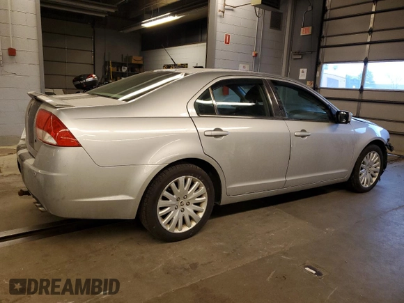 2010 Mercury Milan Hybrid with VIN 3MEDM0L33AR601687, listed as a Copart auction lot 84450914 with 218,398 mi miles and Salvage Title. Bid and sale history available at carsss.com. Image 3.