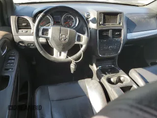 2014 Dodge Grand Caravan R/T with VIN 2C4RDGEG8ER385914, listed as a Copart auction lot 56425305 with 120,241 mi miles and Clean Title. Bid and sale history available at DreamBid. Image 8.