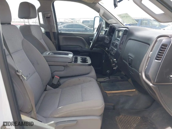 2015 Chevrolet Silverado 2500HD Built After Aug 14 Work Truck with VIN 1GC2KUE86FZ118390, listed as a IAAI auction lot 41829192 with NaN miles. Bid and sale history available at carsss.com. Image 5.