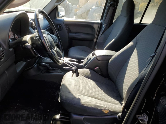 2003 Jeep Liberty Sport with VIN 1J4GL48K33W729978, listed as a Copart auction lot 76207834 with 104,992 mi miles and Clean Title. Bid and sale history available at carsss.com. Image 7.