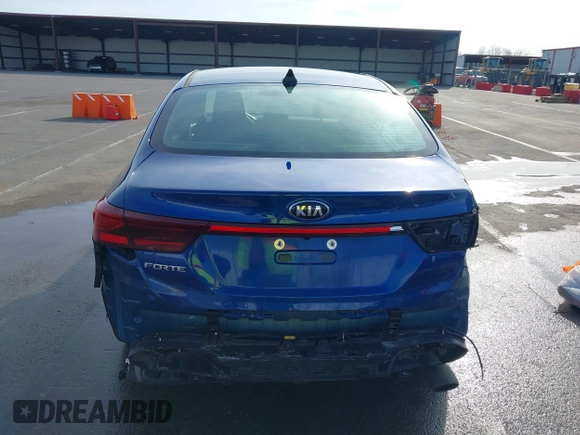 2020 Kia Forte LXS z VIN 3KPF24AD1LE244667, wystawiony jako IAAI lot #39083695 z przebiegiem 77 968 mil mil oraz . Historia ofert i sprzedaży dostępna na DreamBid. Obrazek 17.