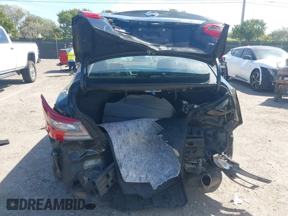 2018 Nissan Altima S with VIN 1N4AL3AP8JC109000, listed as a IAAI auction lot 41669061 with 238,560 mi miles and . Bid and sale history available at DreamBid. Image 16.