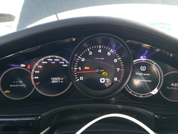 2018 Porsche Panamera with VIN WP0AA2A79JL110831, listed as a Copart auction lot 43631844 with 16,525 mi miles. Bid and sale history available at carsss.com. Image 9.