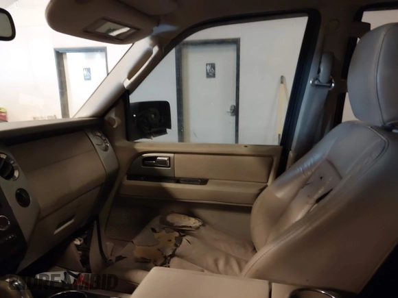 2012 Ford Expedition Limited с VIN 1FMJU2A58CEF01512, выставлен на аукционе IAAI как лот 41866654 с пробегом 182 813 миль миль и . История ставок и продаж доступна на DreamBid. Изображение 5.