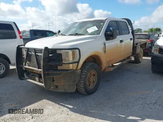 2019 Ford F-250 XL with VIN 1FD7W2B65KEG48753, listed as a IAAI auction lot 42560462 with 170,119 mi miles and . Bid and sale history available at DreamBid. Image 17.