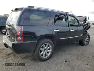 2014 GMC Yukon Denali with VIN 1GKS2EEF6ER138839, listed as a Copart auction lot 71964954 with Not Provided miles and Salvage Title. Bid and sale history available at carsss.com. Image 3.