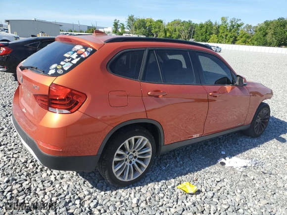 2014 BMW X1 sDrive28i with VIN WBAVM1C59EVW46832, listed as a Copart auction lot 49389605 with 112,257 mi miles and Salvage Title. Bid and sale history available at carsss.com. Image 3.