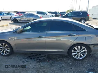 2013 Hyundai Sonata Limited with VIN 5NPEC4AC5DH676109, listed as a IAAI auction lot 41993081 with 290,920 mi miles and . Bid and sale history available at carsss.com. Image 15.
