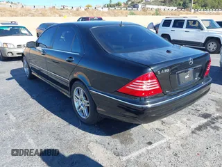 2006 Mercedes-Benz S-Class 4.3L with VIN WDBNG70J36A483732, listed as a IAAI auction lot 40968837 with 87,159 mi miles. Bid and sale history available at carsss.com. Image 3.