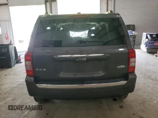 2017 Jeep Patriot High Altitude with VIN 1C4NJRFB2HD155282, listed as a Copart auction lot 61073235 with 47,610 mi miles and Salvage title. Bid and sale history available at DreamBid. Image 6.