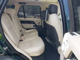 2022 Land Rover Range Rover Westminster с VIN SALGS2SE1NA469668, выставлен на аукционе IAAI как лот 42452702 с пробегом 23 538 миль миль и . История ставок и продаж доступна на DreamBid. Изображение 8.