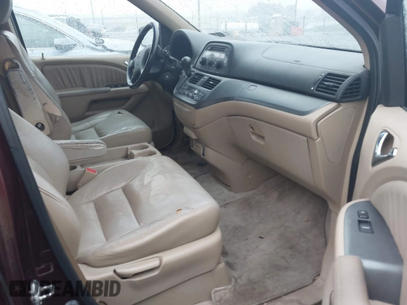 2007 Honda Odyssey EX-L z VIN 5FNRL38657B425749, wystawiony jako IAAI lot #42330245 z przebiegiem 191 093 mil mil oraz . Historia ofert i sprzedaży dostępna na DreamBid. Obrazek 5.