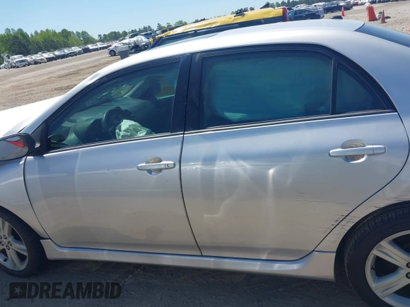 2013 Toyota Corolla L with VIN 5YFBU4EE9DP105916, listed as a IAAI auction lot 42064103 with 263,531 mi miles. Bid and sale history available at carsss.com. Image 14.