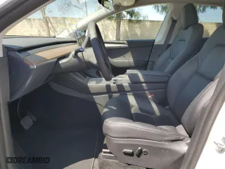 2022 Tesla Model Y Long Range with VIN 7SAYGDEE0NA020896, listed as a Copart auction lot 52780555 with 10,117 mi miles and Salvage Title. Bid and sale history available at carsss.com. Image 7.