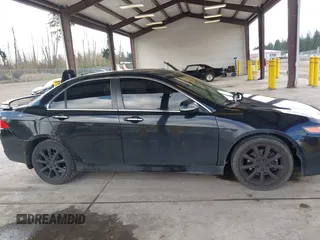 2008 Acura TSX with VIN JH4CL96818C019963, listed as a IAAI auction lot 41960209 with 195,034 mi miles. Bid and sale history available at carsss.com. Image 13.