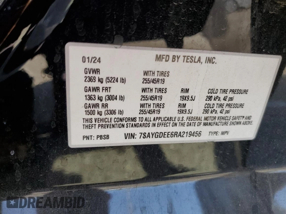 2024 Tesla Model Y Long Range with VIN 7SAYGDEE6RA219456, listed as a Copart auction lot 61855165 with 29,869 mi miles and Salvage title. Bid and sale history available at DreamBid. Image 13.
