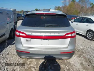 2017 Lincoln MKX Premiere with VIN 2LMPJ6JR3HBL14683, listed as a IAAI auction lot 41143809 with 90,590 mi miles. Bid and sale history available at carsss.com. Image 16.