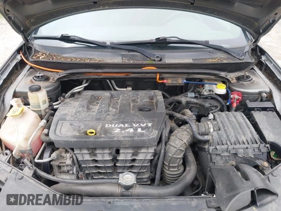 2012 Chrysler 200 Touring with VIN 1C3CCBBB7CN185058, listed as a IAAI auction lot 42289296 with 141,754 mi miles and . Bid and sale history available at DreamBid. Image 10.