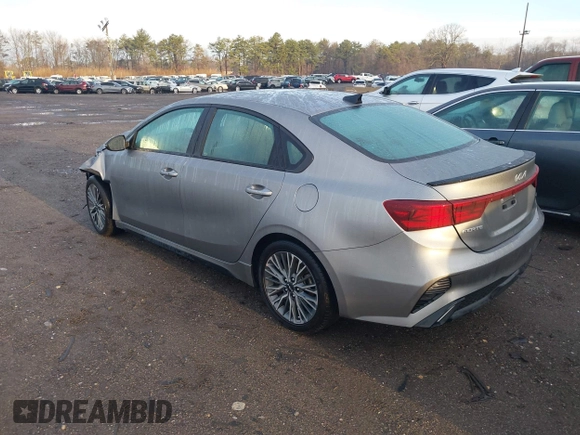 2023 Kia Forte GT-Line with VIN 3KPF54AD3PE672236, listed as a IAAI auction lot 41821671 with 11,009 mi miles. Bid and sale history available at carsss.com. Image 3.
