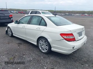 2009 Mercedes-Benz C-Class 3.0L Sport with VIN WDDGF81X89R062476, listed as a IAAI auction lot 42025911 with 155,912 mi miles. Bid and sale history available at carsss.com. Image 3.