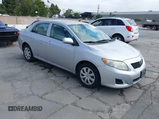 2010 Toyota Corolla z VIN 1NXBU4EE0AZ364496, wystawiony jako IAAI lot #42490143 z przebiegiem 156 791 mil mil oraz . Historia ofert i sprzedaży dostępna na DreamBid. Obrazek 1.