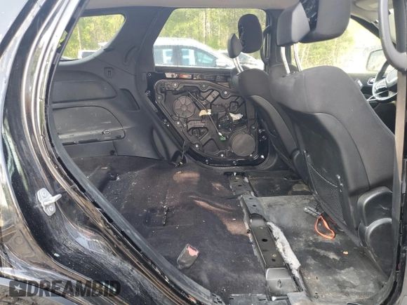 2018 Dodge Durango Special Service with VIN 1C4SDJFT4JC456734, listed as a Copart auction lot 60209895 with 215,624 mi miles and Salvage title. Bid and sale history available at DreamBid. Image 11.