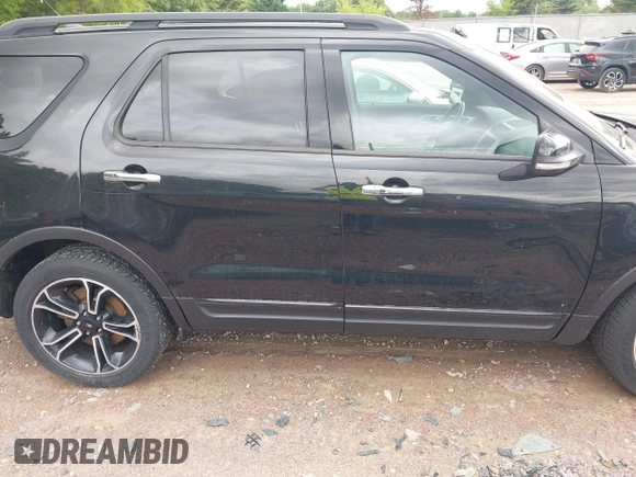 2014 Ford Explorer Sport with VIN 1FM5K8GT1EGB36680, listed as a IAAI auction lot 42450803 with 135,223 mi miles and . Bid and sale history available at DreamBid. Image 13.
