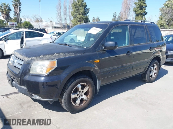 2006 Honda Pilot EX with VIN 5FNYF28416B034382, listed as a IAAI auction lot 41950405 with 176,437 mi miles and . Bid and sale history available at DreamBid. Image 2.