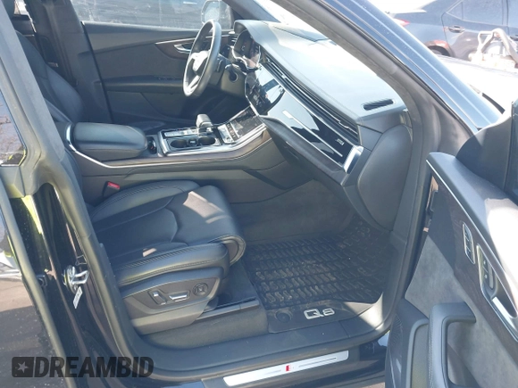 2019 Audi Q8 Prestige with VIN WA1FVAF1XKD031795, listed as a IAAI auction lot 41516515 with 54,407 mi miles and . Bid and sale history available at DreamBid. Image 5.