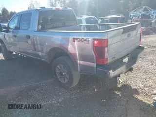 2021 Ford Super Duty F-250 SRW XL with VIN 1FT7W2BTXMEC70037, listed as a IAAI auction lot 40989388 with 109,816 mi miles. Bid and sale history available at carsss.com. Image 3.