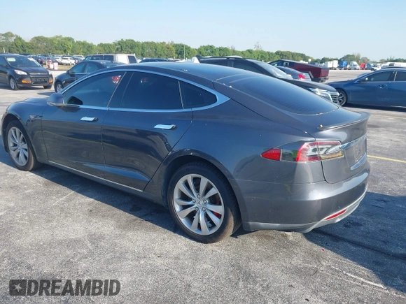 2015 Tesla Model S 85D with VIN 5YJSA1H46FF082264, listed as a IAAI auction lot 42068959 with 98,693 mi miles. Bid and sale history available at carsss.com. Image 3.