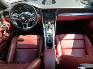 2018 Porsche 911 Carrera with VIN WP0CA2A90JS138078, listed as a Copart auction lot 57604435 with 32,841 mi miles and Salvage title. Bid and sale history available at DreamBid. Image 8.
